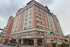 全聯/小北/7-11旁~麗寶U生活邊間3房車