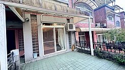 新店彩蝶優雅車墅1~3樓(整棟)