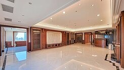 近高鐵/蓮池潭景觀/傳家樓中樓(5套房)+雙平車