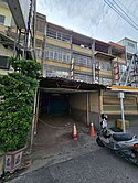 岡山前峰15米路旁大透天店面厝