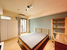 青海漢口商圈❤中港六條通溫馨套房|衛浴開窗大陽台