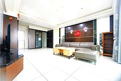 稀有釋出楠梓楠加州大樓正惠民路上四房平車