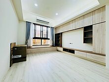 好室 豪椰大鎮★ღ邊間雙衛浴開窗三房-靠邊平面車位