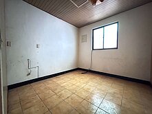 桃園市南門國小旁透天