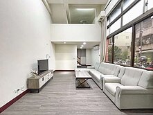 崇德松竹昌平｜角間雙面採光挑高1+2樓店住