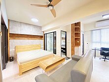 逢甲DUA夢想特區2改1房附泡澡缸B1柱邊平面車位