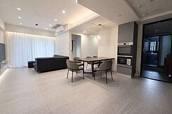 北屯機捷 🐸惠宇一清庭🐸三房平車