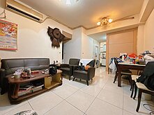 住商芷妍✨佳瑪商圈．華廈電梯三房K596