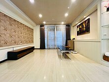 近捷運G11藝文特區l群都3l四房連號雙車雙衛開窗