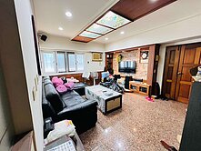 阿渝💜亞灣生活圈｜大坪數樓中樓溫馨宅💜