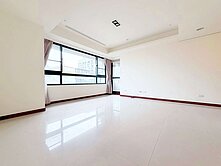 捷運站旁市政文華大三房雙平車