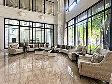 遠雄文心匯豐樂公園捷運站樹梢戶平車