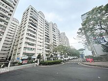 南屯 l 國宅樓店 l 全新整理 l 入手即可使用