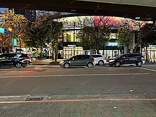 內湖捷運三角窗正大馬路一線*都更*金店面