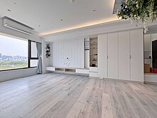 楠梓稀有❗全屋精裝4房電梯口平車|亮麗機能宅首選