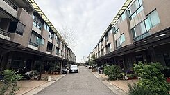  內壢交流道旁｜菁英會・大地坪雙車位別墅 ✨萍