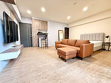 🌲青海VS文心~裝潢飯店宅平車�