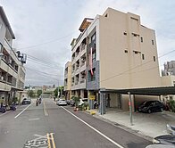 豐原國小旁~全新臨路透天店住