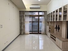 (專任)土城捷運裝潢美宅三改二房車