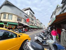 國民市場-忠孝夜市- 一日三市-黃金夯店面
