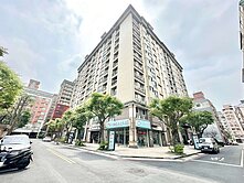 🔥下樓即公園！次頂樓陽光2房平車 零浪費格局 