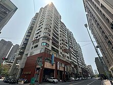 ★買屋賣屋找阿歷★文化明星學區高樓電梯4房稀有釋出