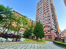  $235徐匯周邊龍品天廈方正採光3房坡平車位