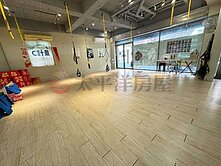 ~獨家~南崁大面寬穩定收租金店面1+2樓