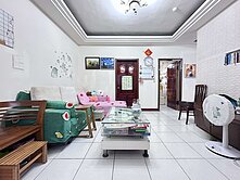 頭家學區開心一百3房車位