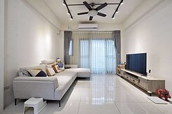 [行政中心]輕屋齡有孝親房車庫社區型透天