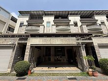 [稀有大面寬]大寮臨88大地坪透天別墅