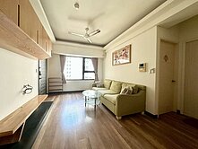 榮華富貴$鳳山體育館陽光西班牙明亮兩房房車位