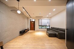 市中心【澤緣T-HOUSE】社區車庫透天