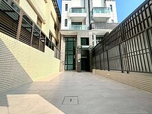 🏡屏東東港｜低於成交行情｜全新未住電梯雙車透天