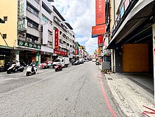 前鎮國中草衙站｜翻新明亮大三房