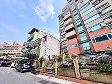 獨家✨英倫皇家/標準大3房+坡平車位✨喜歡出價