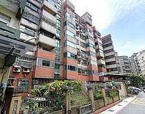 獨家-仁愛國小英倫方正大3房車位-饒庭華太平洋房屋