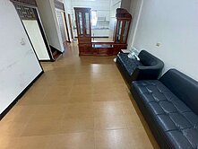 市政府陽明大樓旁大面寬透天~張衣宸