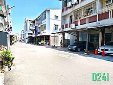 近東區大同路商圏整新店住二合一透天-活巷好出入