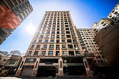 鼎山商圈丨近輕軌丨次高樓景觀採光明亮三房平車