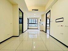 阿杰專任｜逢甲達麗J12兩房平車｜稀有雙衛浴