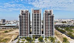  漢神百貨 協勝洲際ONE+兩房平車