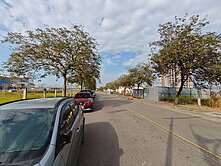 管容承辦~洲際棒球場旁雙面臨路方正商5建地