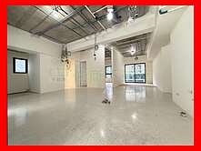 🌞璞園袖里春露台戶有車位-住商賴妘騏