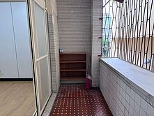  信義市場旁公寓