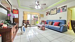 文華高中捷運旁｜室內30坪大空間四房休旅車位