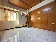 ⭐專任~東區近巨城大三房+車位⭐