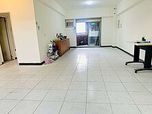 衛武營室內24坪3改2房+平車.通風明亮(均)