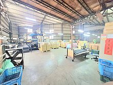 ~婉倩~15米國中路乙工廠房.74環線