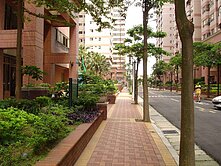 荷蘭村｜湳雅光華商圈｜大魯閣｜超便宜4改3房